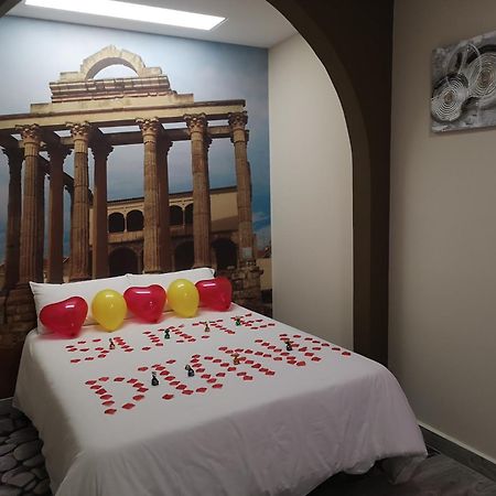 Eres Emerita "Apartamentos & Suites" Mérida Luaran gambar