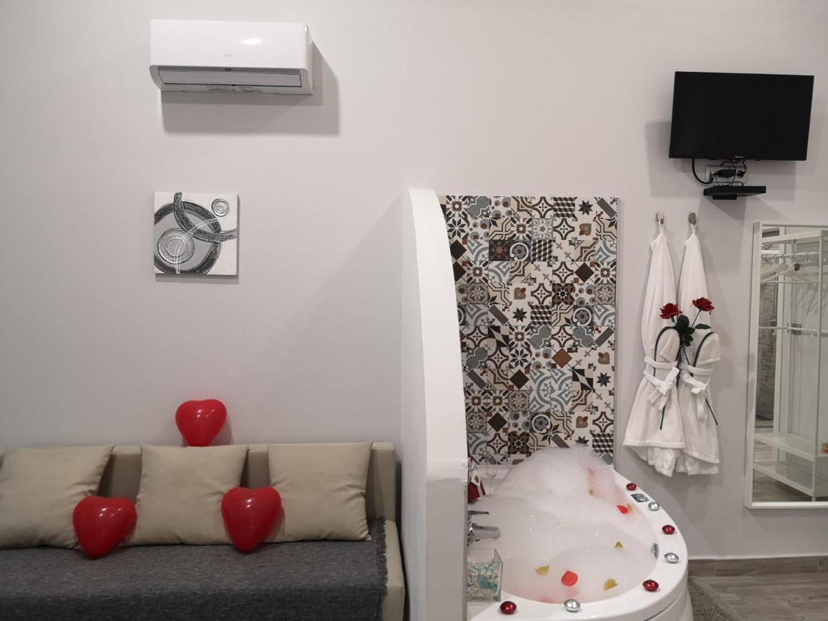 Eres Emerita "Apartamentos & Suites" Mérida Luaran gambar