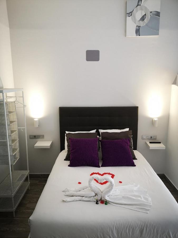 Eres Emerita "Apartamentos & Suites" Mérida Luaran gambar