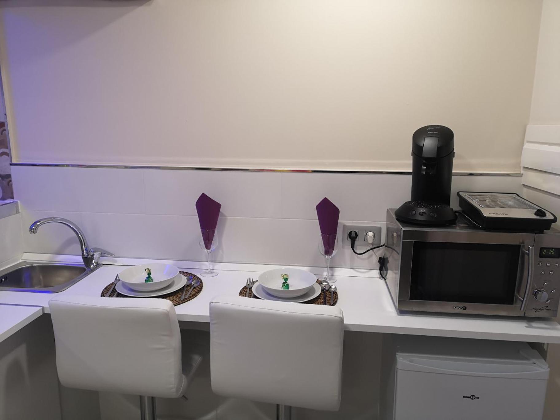 Eres Emerita "Apartamentos & Suites" Mérida Luaran gambar