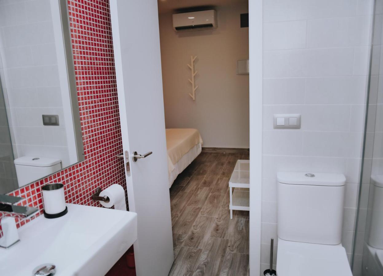 Eres Emerita "Apartamentos & Suites" Mérida Luaran gambar