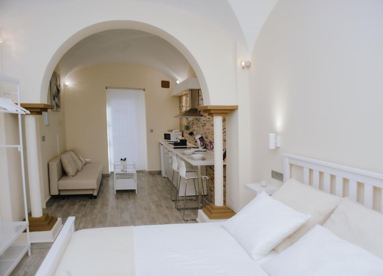 Eres Emerita "Apartamentos & Suites" Mérida Luaran gambar