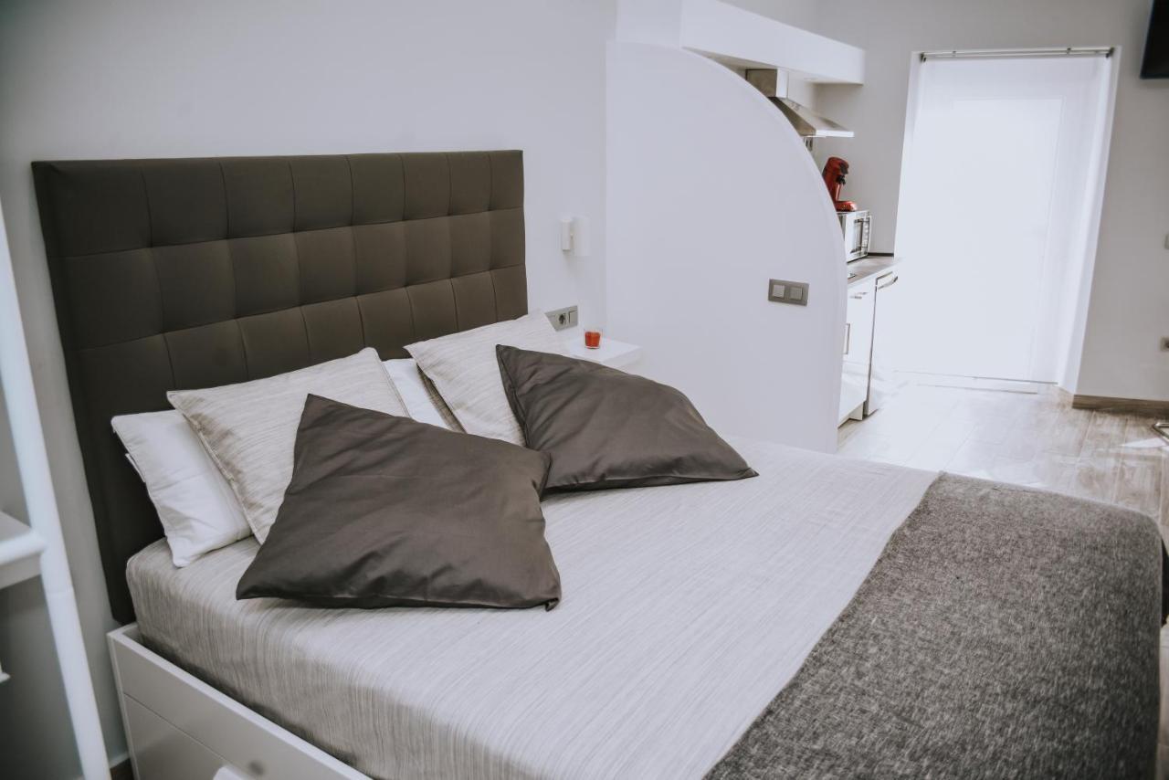 Eres Emerita "Apartamentos & Suites" Mérida Luaran gambar