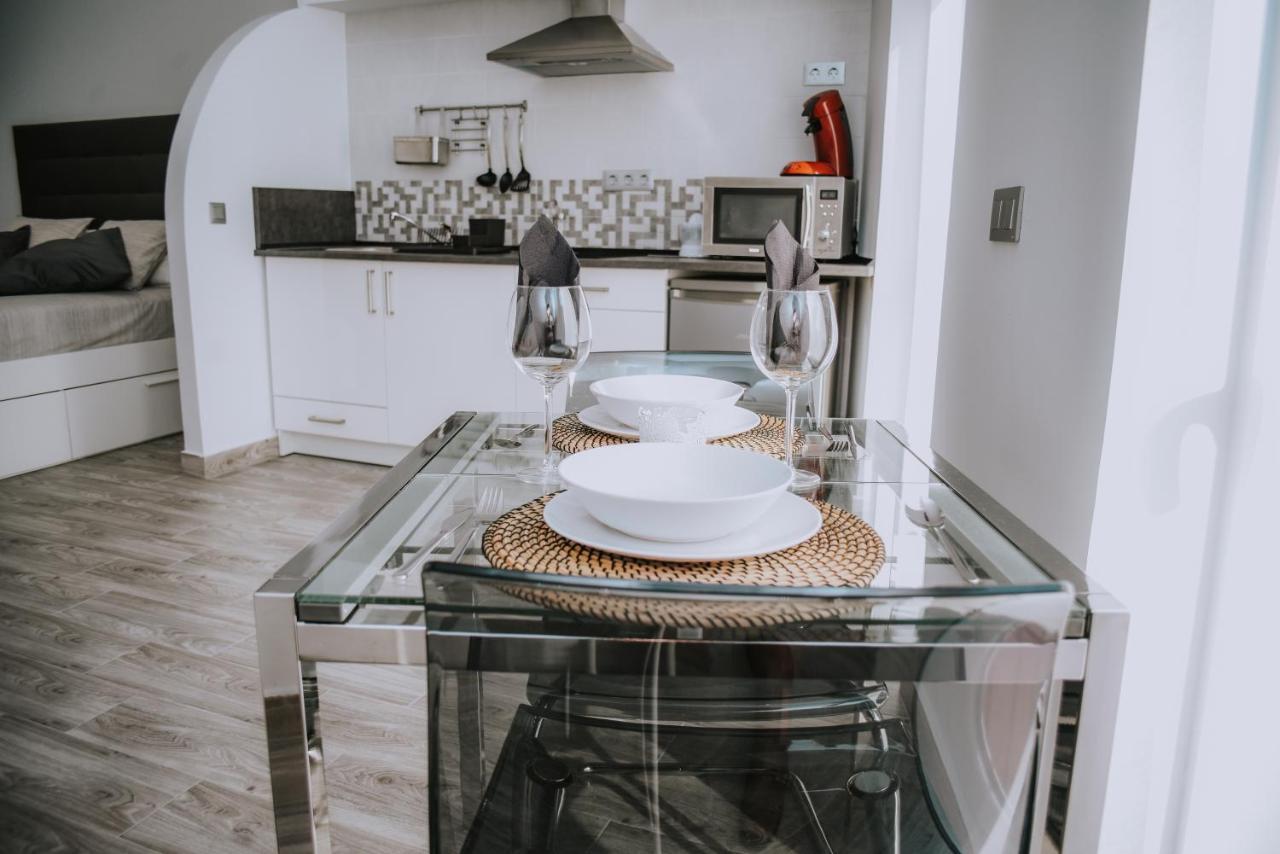 Eres Emerita "Apartamentos & Suites" Mérida Luaran gambar