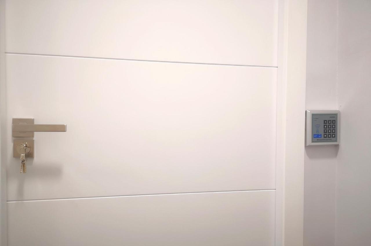 Eres Emerita "Apartamentos & Suites" Mérida Luaran gambar