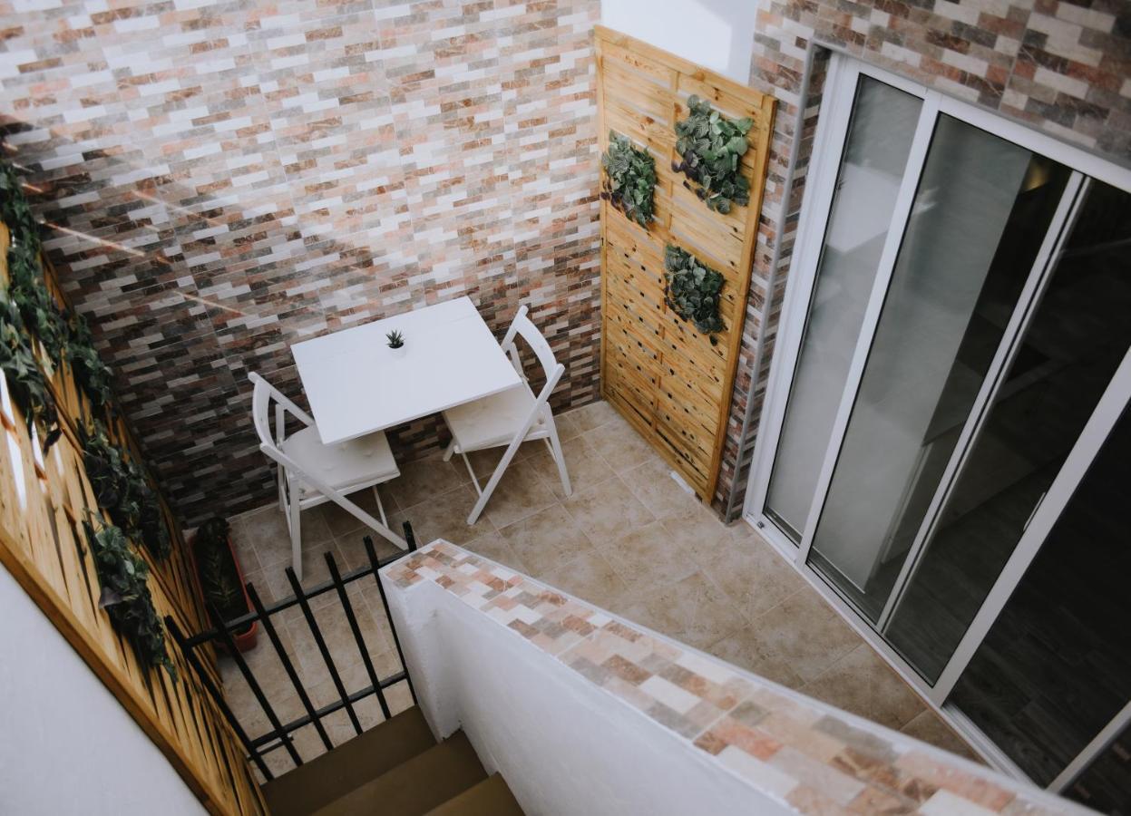 Eres Emerita "Apartamentos & Suites" Mérida Luaran gambar